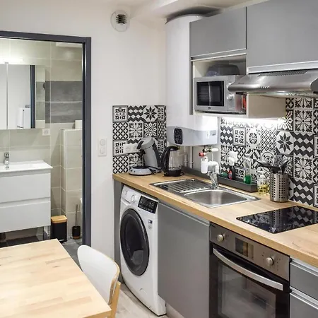 1 Bedroom Stunning In *