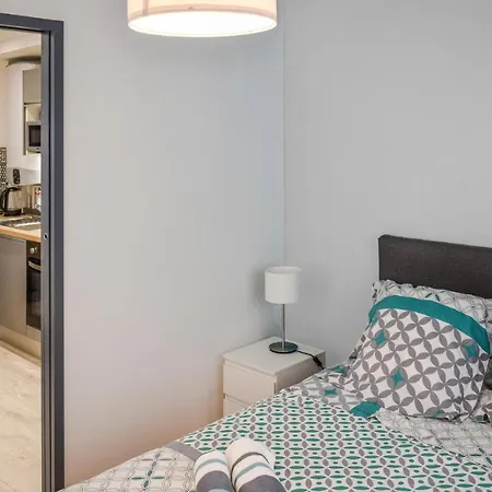 Apartmán 1 Bedroom Stunning In